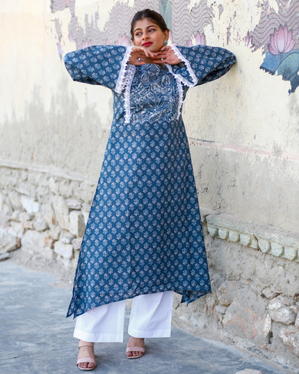 traditional dress for women