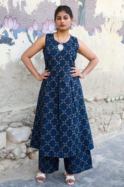 cotton kurta pant set​

