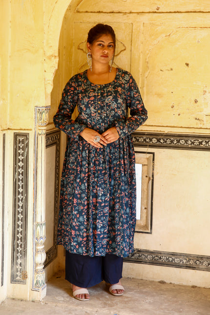 straight kurta for women​