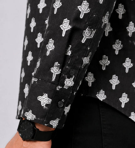 Men's Black Ethnic Motif Printed Casual Shirt with Full Sleeves