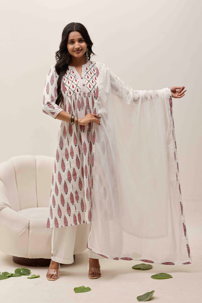 Off White Printed Kurta with Trousers With Dupatta