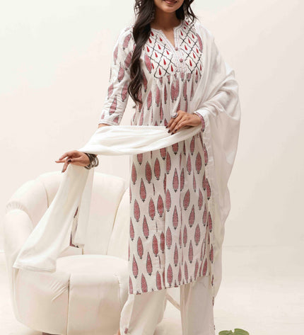 Off White Printed Kurta with Trousers With Dupatta