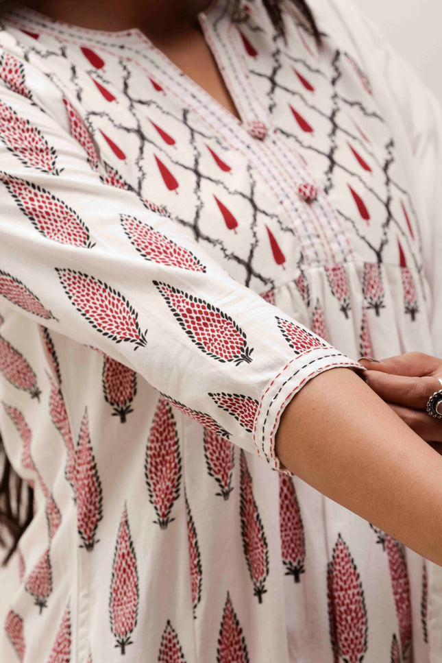 Off White Printed Kurta with Trousers With Dupatta