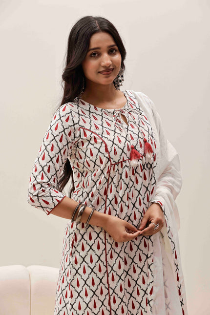 White Printed Kurta with Palazzos With Dupatta